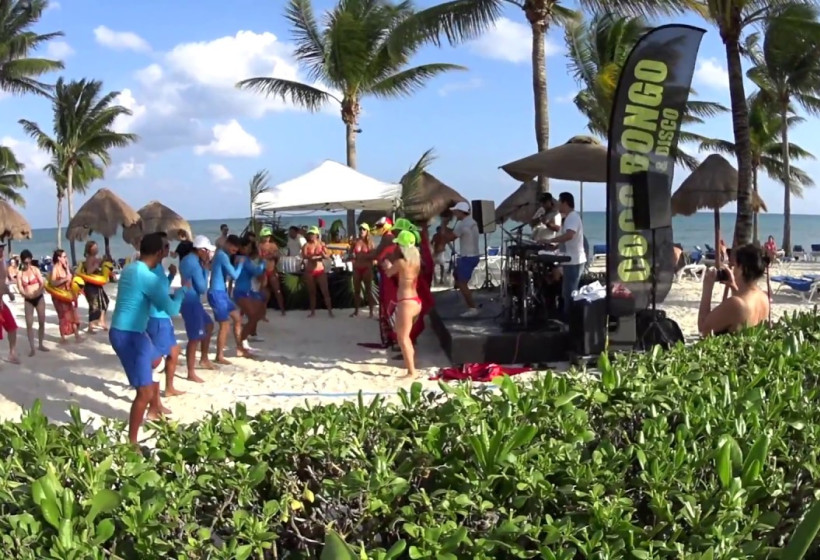 BlueBay Grand Esmeralda