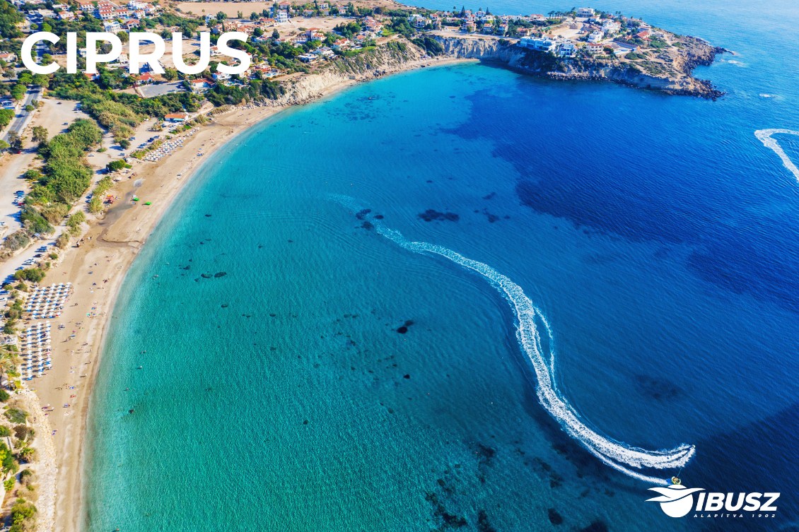 Kréta különleges szépségű sziget, egy féktelen világ, amely kelet és nyugat irányban kiterjedve méltóságteljesen, Európa, Ázsia és Afrika határán.