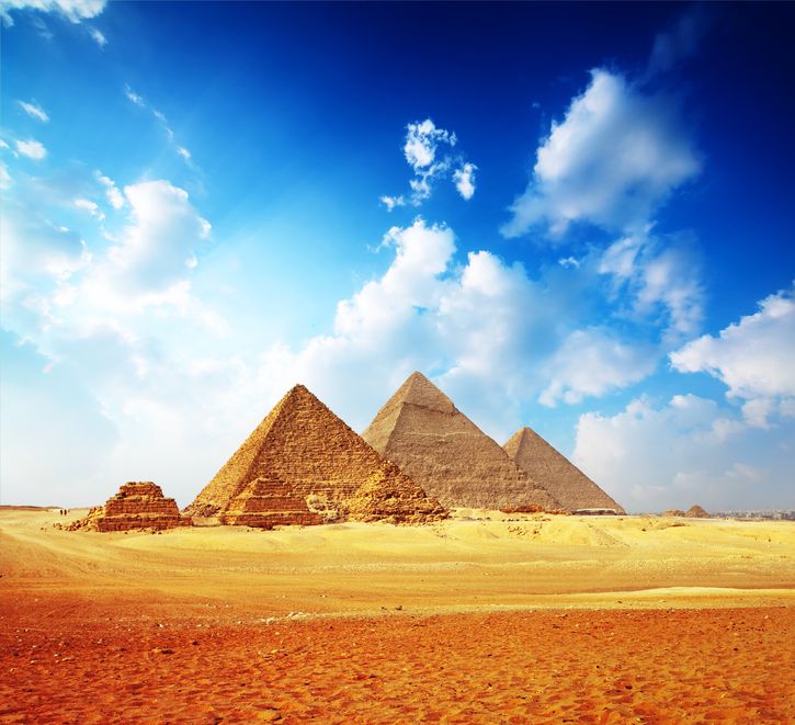 A százhúsz éves IBUSZ utasai egész nyáron élvezhetik széles körű utazási kínálatunk ajánlatait, melyekkel eljuthatnak Egyiptom csodás nyaraló paradicsomaiba.